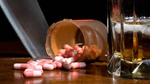 alcohol y antibióticos 