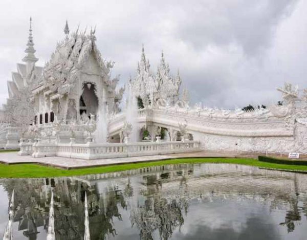 El sorprendente Templo Blanco de Tailandia