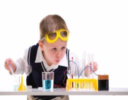 5 experimentos eléctricos para niños