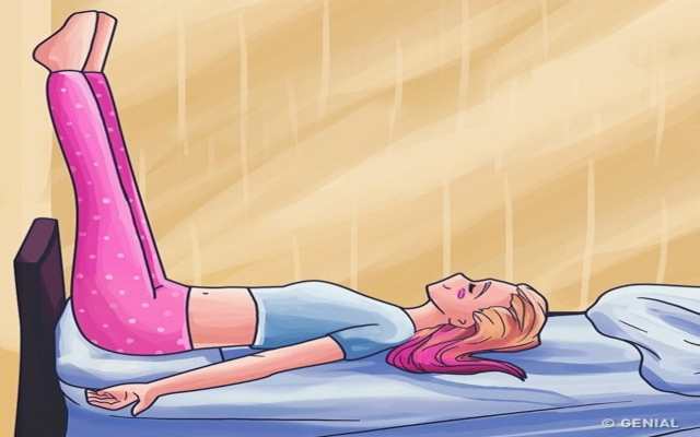 4 trucos para relajar los músculos de la espalda para dormir como un bebe