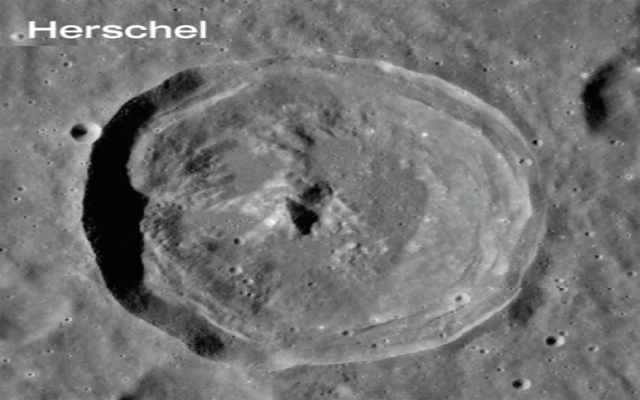 El misterioso Cráter Herschel de Mimas en Saturno