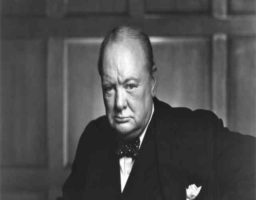 10 frases célebres de Winston Churchill