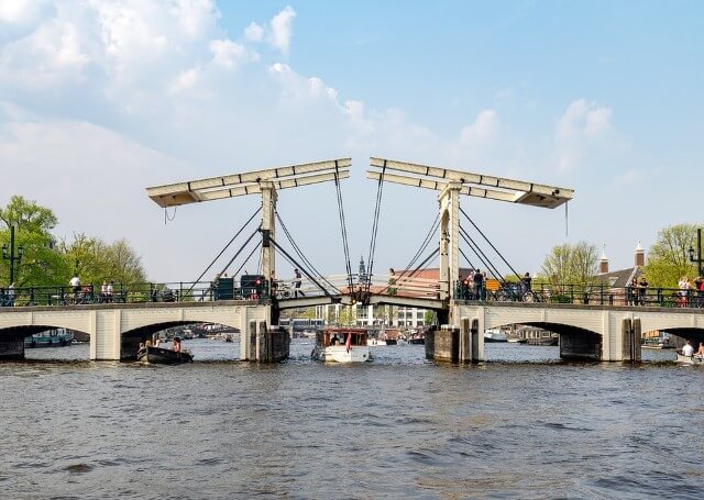 canales de Ámsterdam