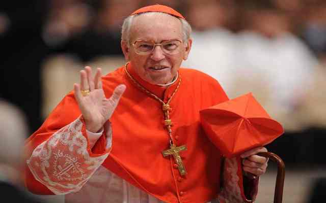 "Violar a una niña es menos grave que un aborto" dice cardenal Giovanni Battista