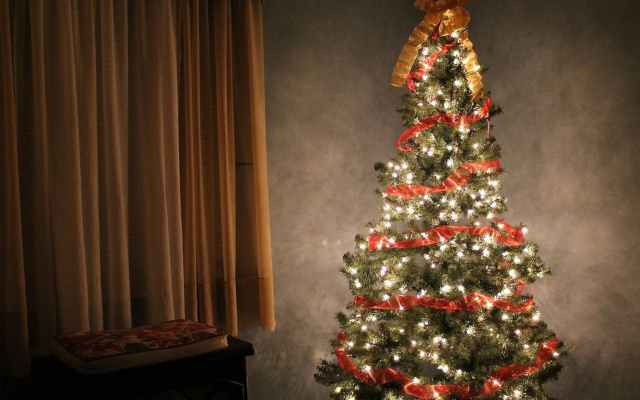 Cuál fue el origen de las luces de Navidad