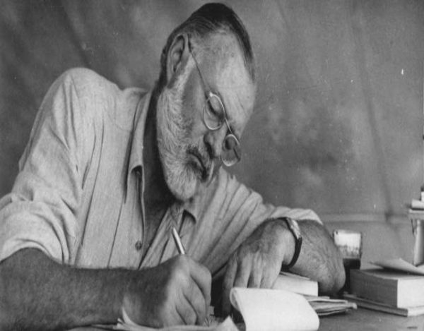 7 frases célebres de Ernest Hemingway