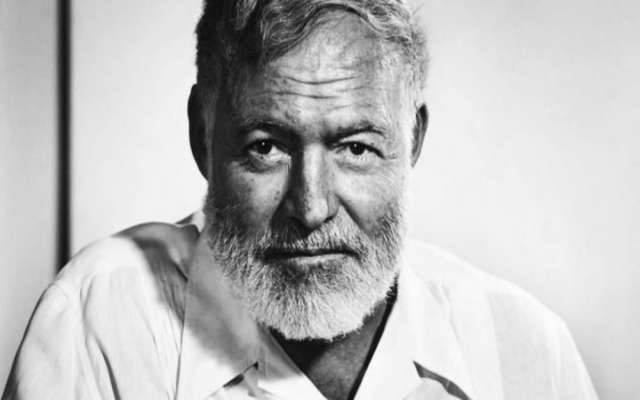 7 frases célebres de Ernest Hemingway